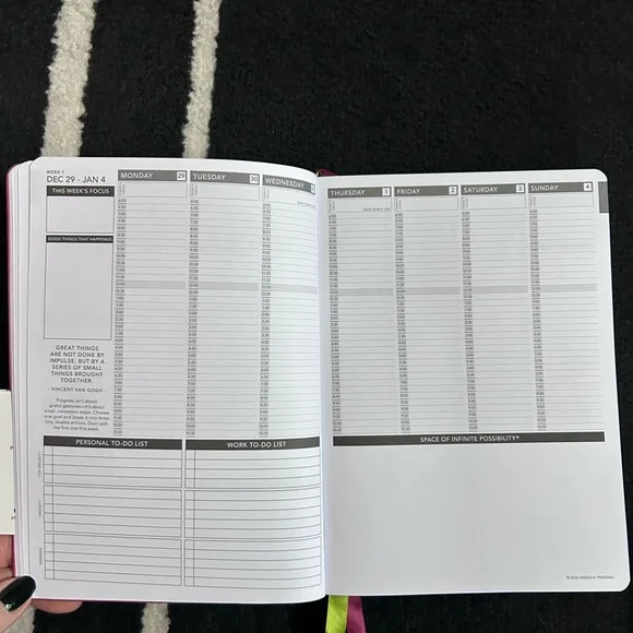 Passion Planner - Year of the Horse Red - Picture 11 of 14